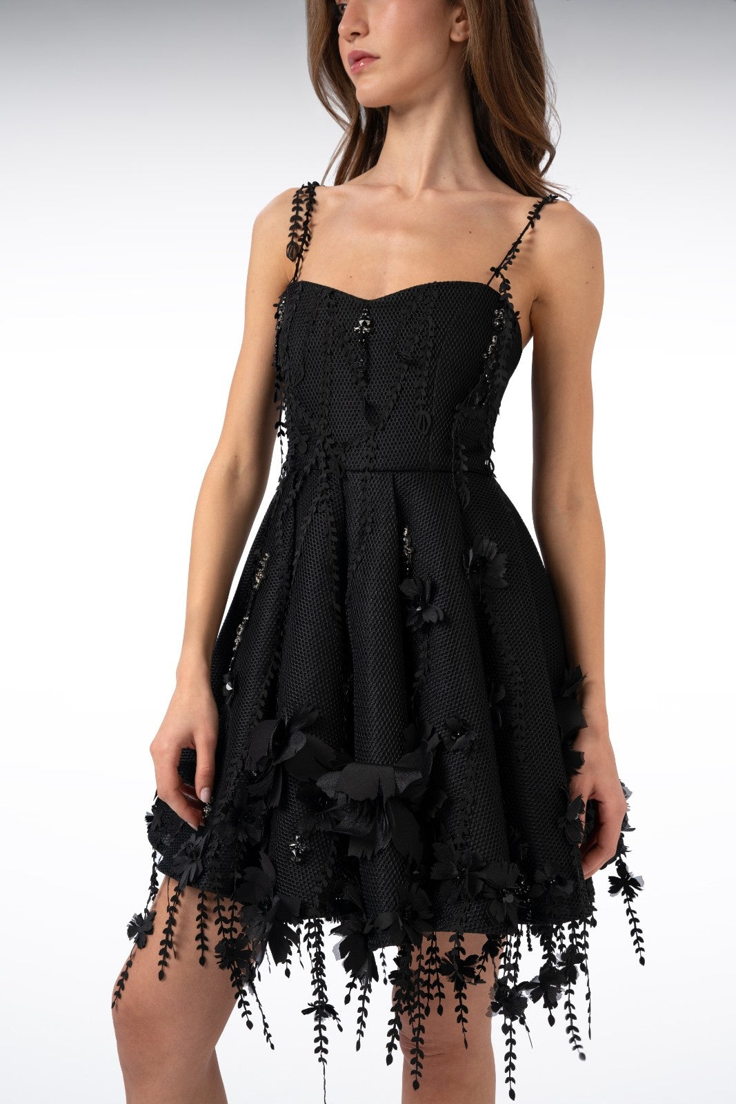 Short strapless dress with Hanging Leaves